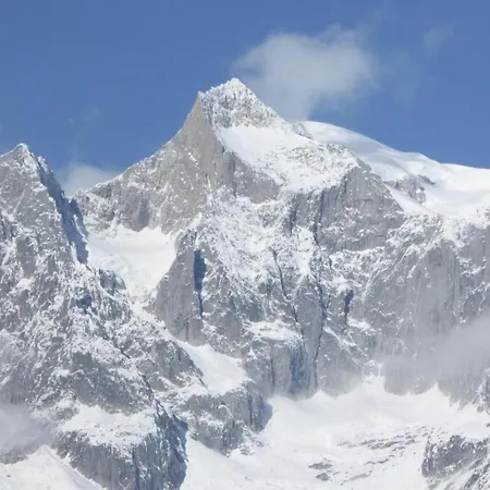 In Near Slopes, Cleaning Included *